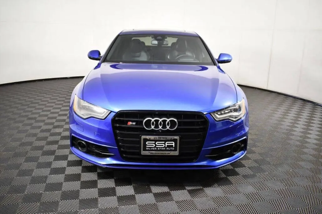 2015 Audi S6 photo 1