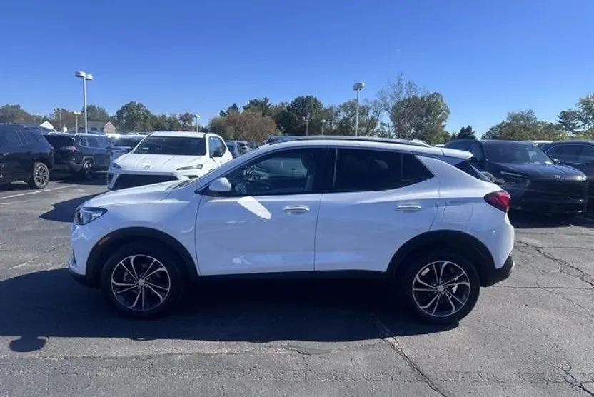 2023 Buick Encore GX Select photo 1