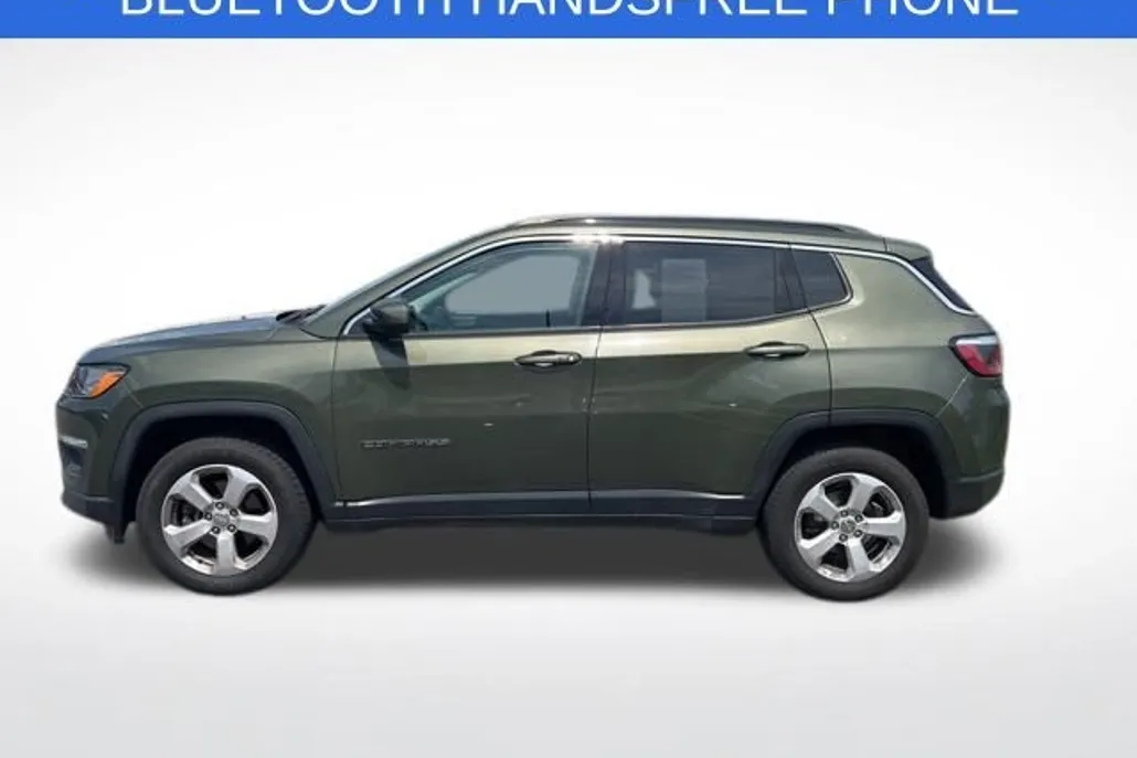 2018 Jeep Compass Latitude photo 1