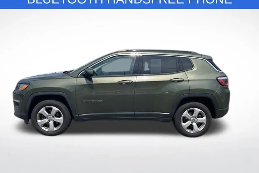 2018 Jeep Compass Latitude photo 1