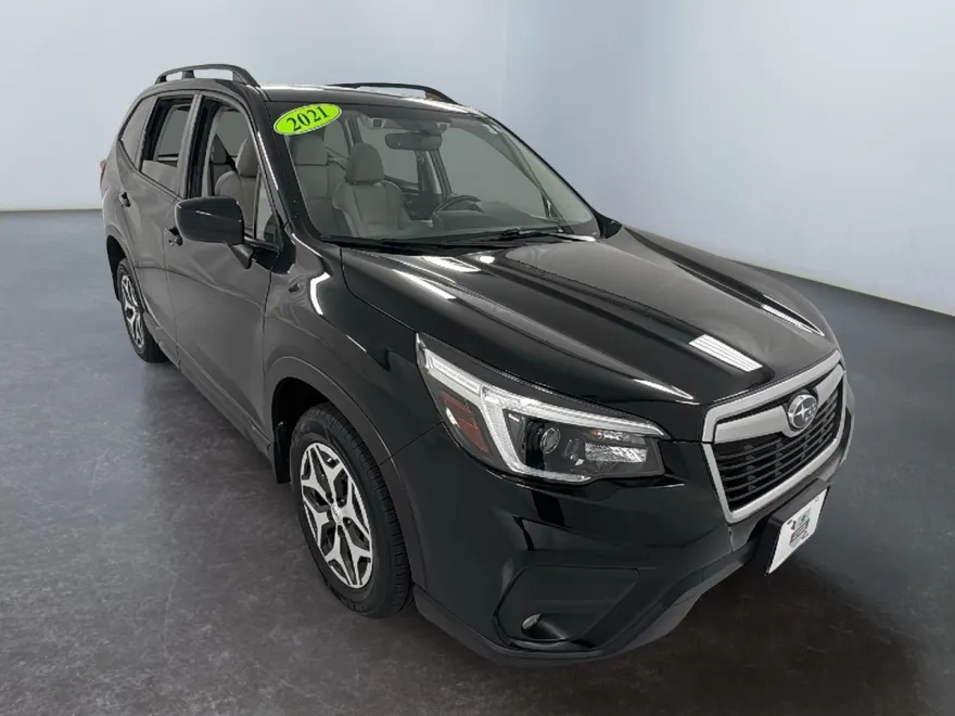 2021 Subaru Forester Premium photo 1