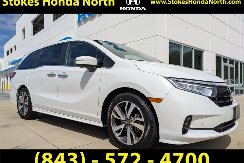 2022 Honda Odyssey Touring photo 1