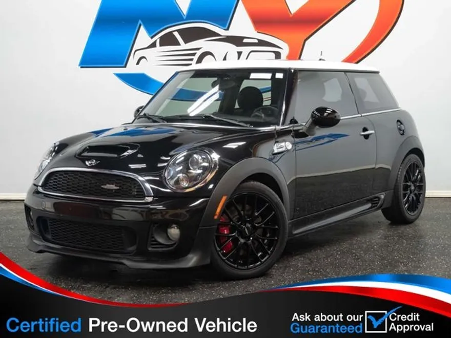 2012 Mini Cooper Hardtop John Cooper Works photo 1