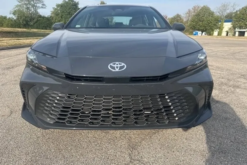 2025 Toyota Camry XSE photo 1