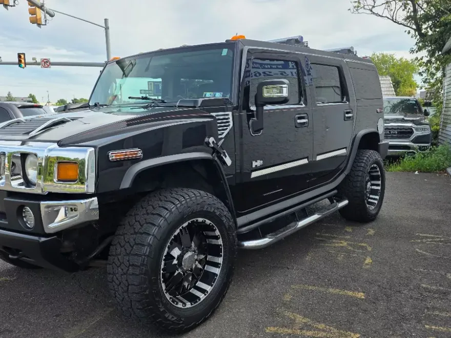 2004 Hummer H2 3/4 Ton photo 1