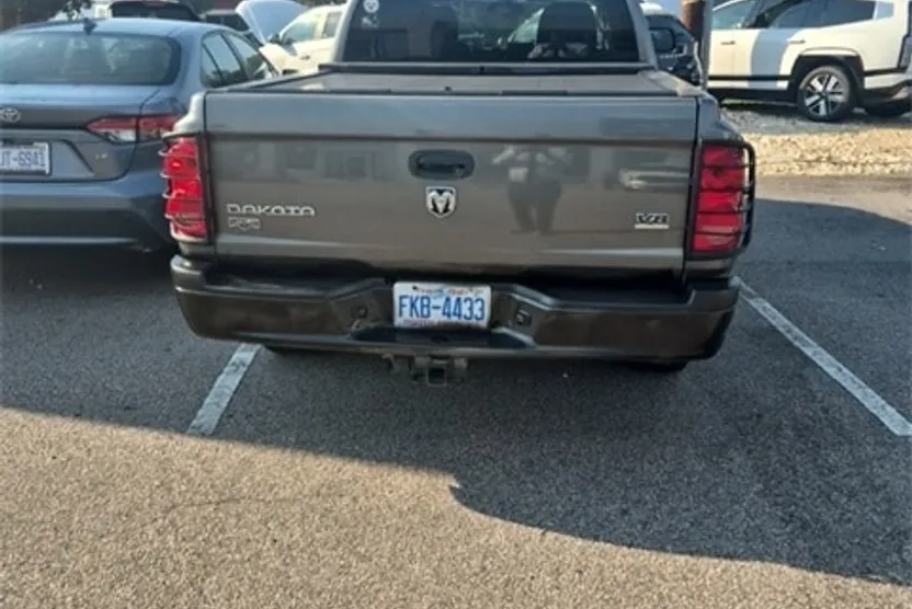 2005 Dodge Dakota Laramie photo 1