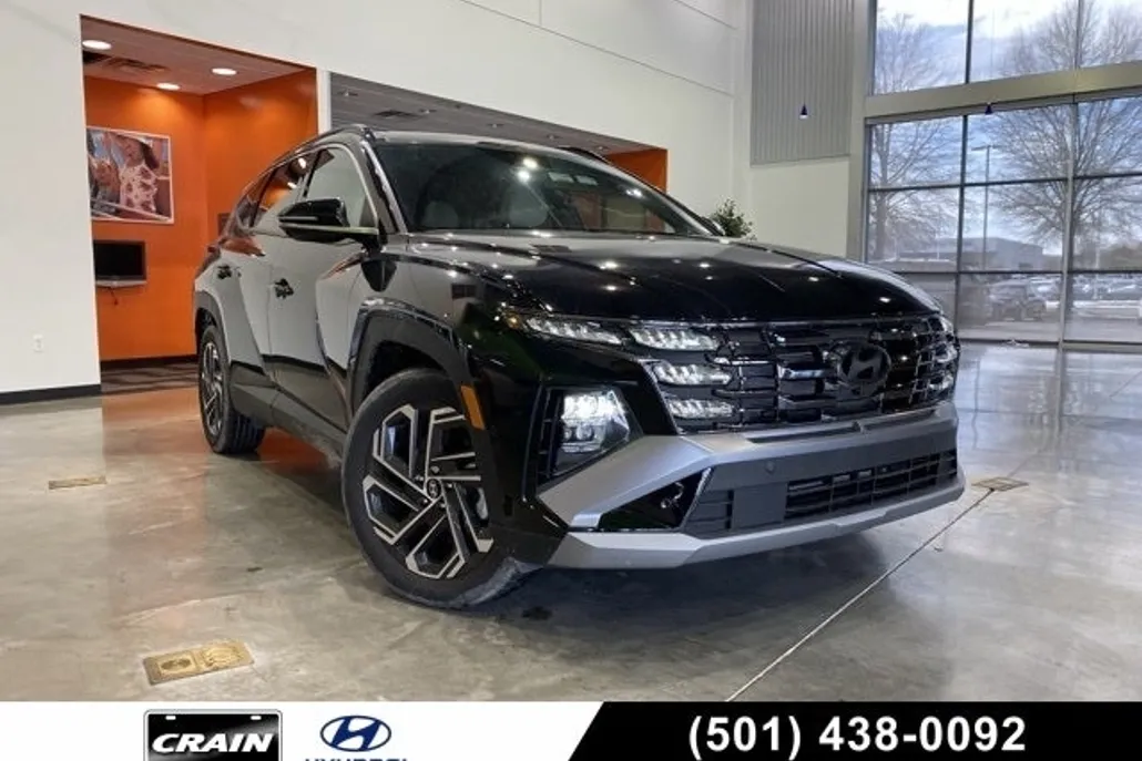 2025 Hyundai Tucson Limited photo 1