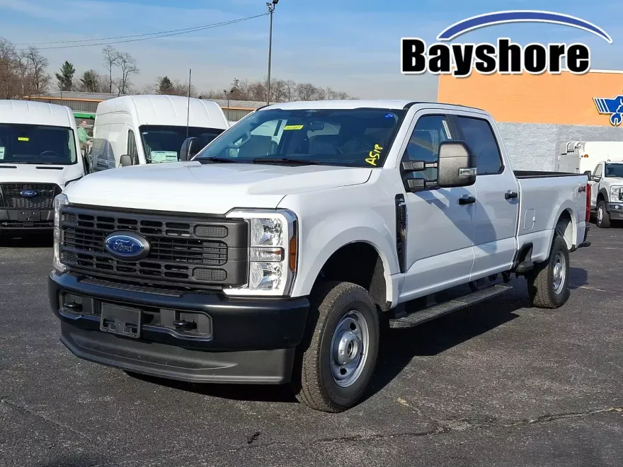 2025 Ford F-250 XL photo 1