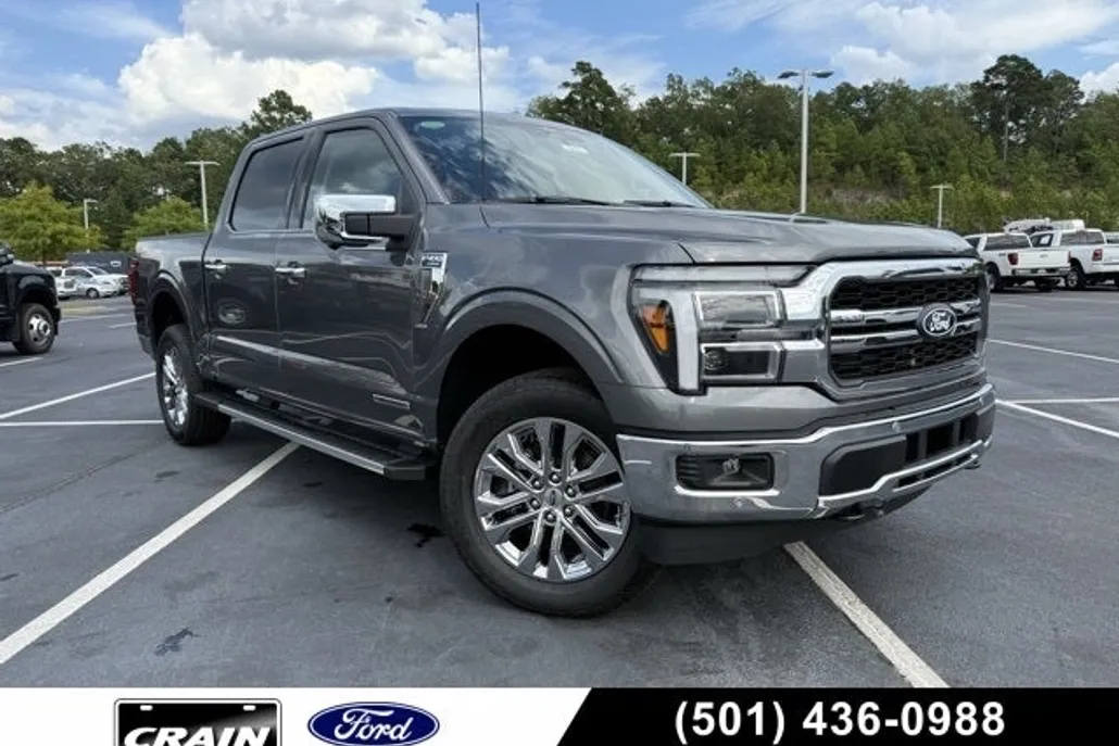 2025 Ford F-150 Lariat photo 1