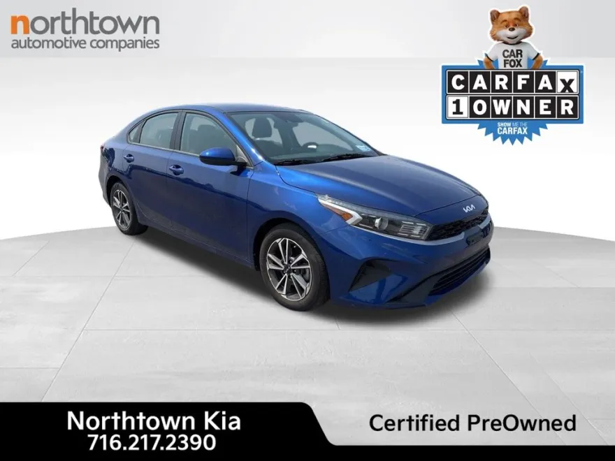 2022 Kia Forte LXS photo 1