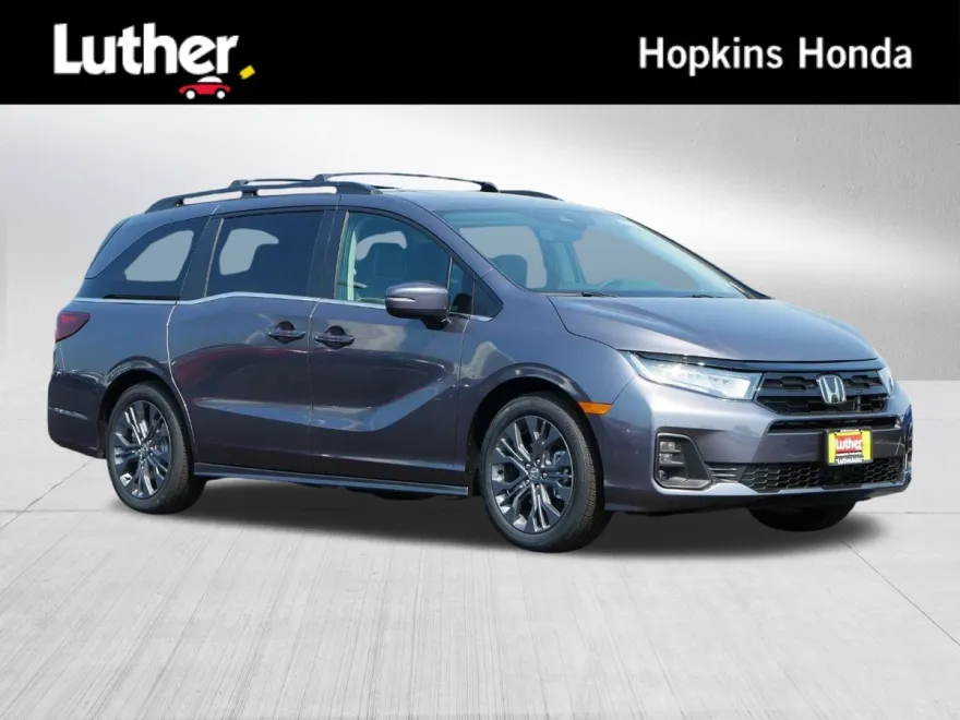 2026 Honda Odyssey Touring photo 1