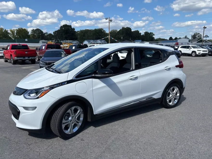 2020 Chevrolet Bolt EV photo 1