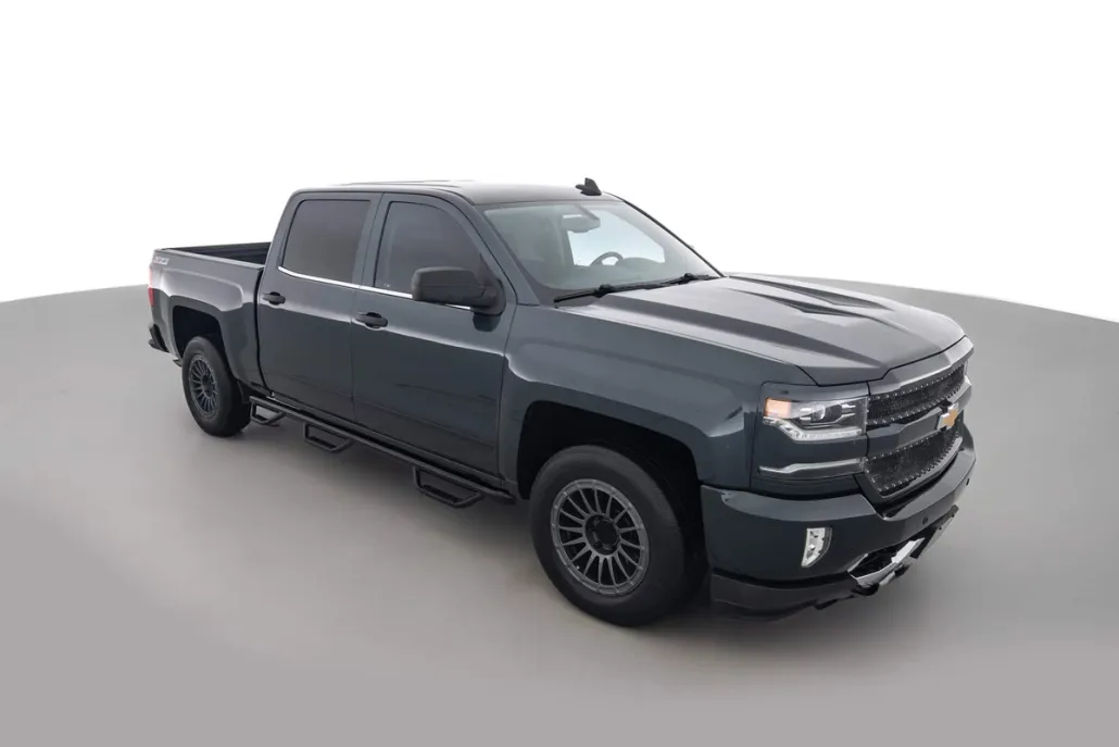 2017 Chevrolet Silverado 1500 LTZ Z71 photo 1