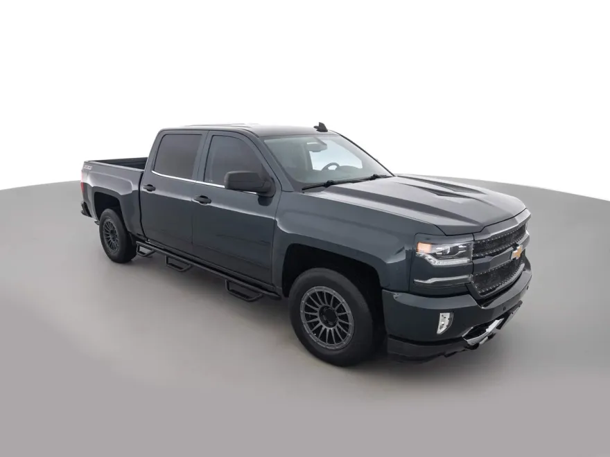 2017 Chevrolet Silverado 1500 LTZ Z71 photo 1