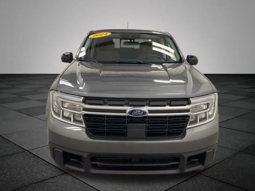 2024 Ford Maverick Lariat photo 1