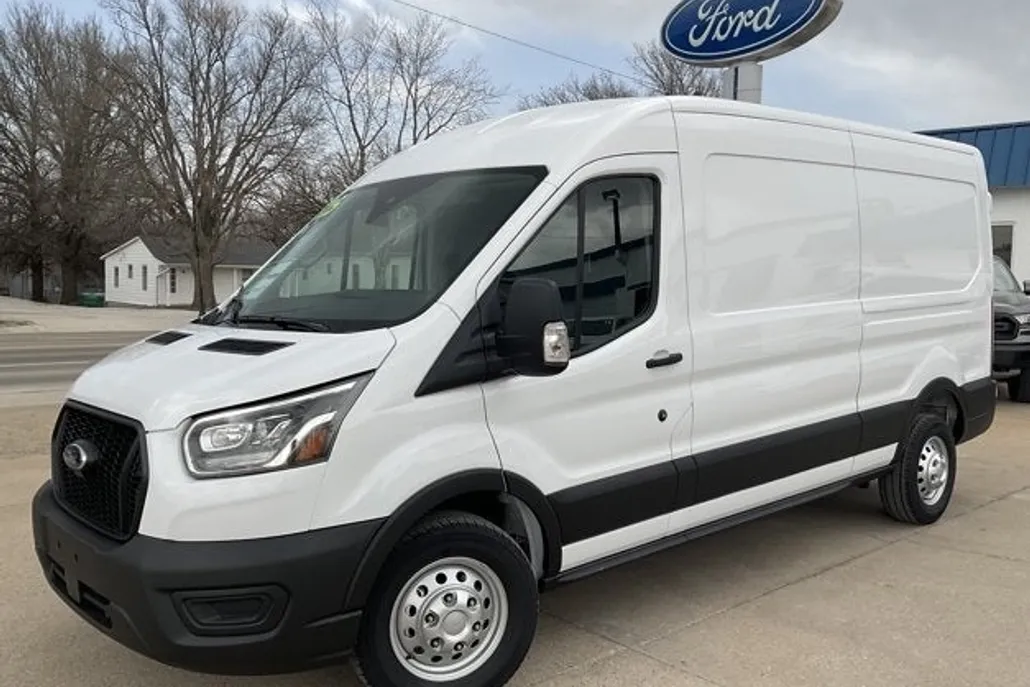 2025 Ford Transit Cargo Van photo 1