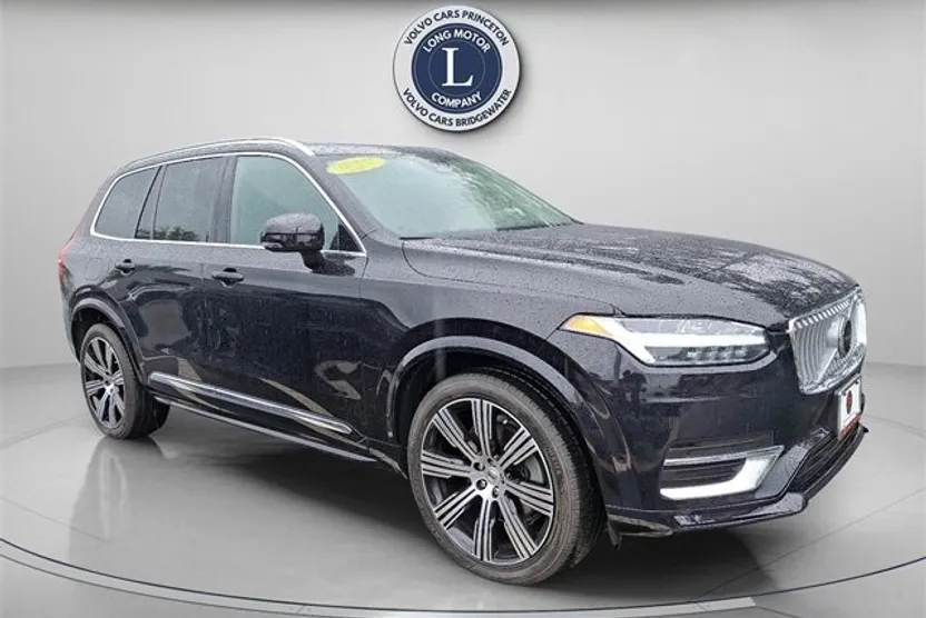 2023 Volvo XC90 Ultimate AWD photo 1