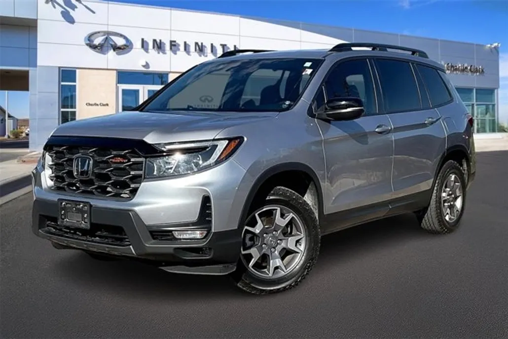 2023 Honda Passport TrailSport photo 1
