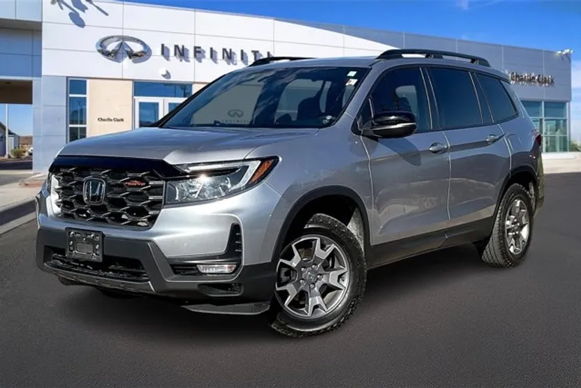 2023 Honda Passport TrailSport photo 1