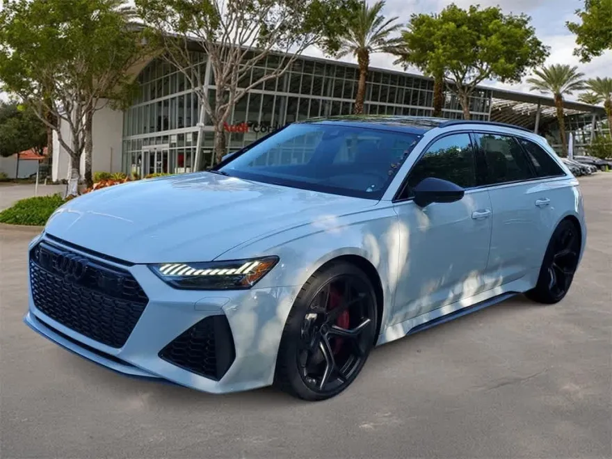 2025 Audi RS 6 Avant Performance photo 1