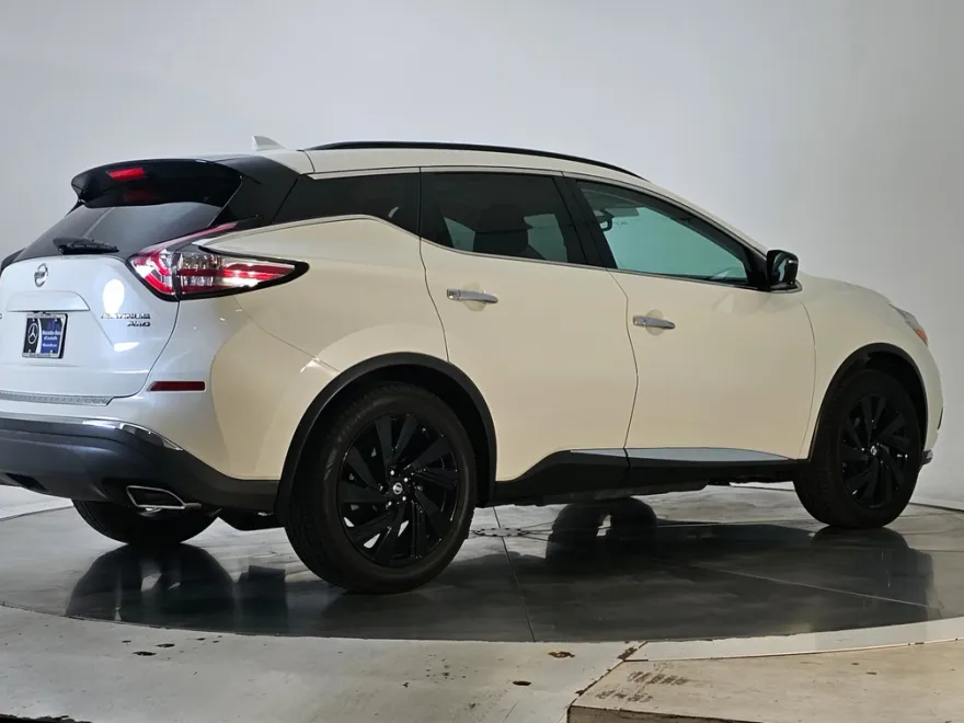 2017 Nissan Murano Platinum photo 1