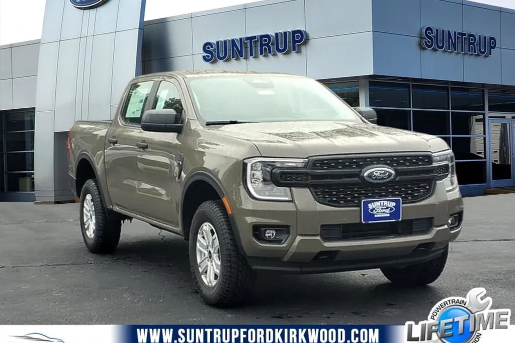 2025 Ford Ranger XL photo 1