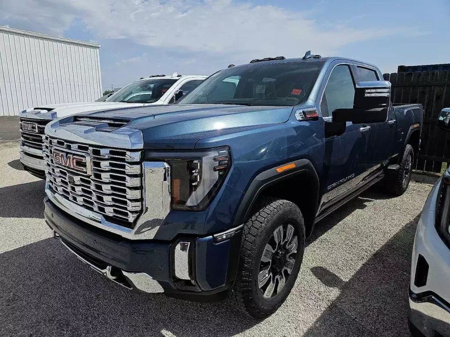2025 Gmc Sierra 2500 HD Denali photo 1