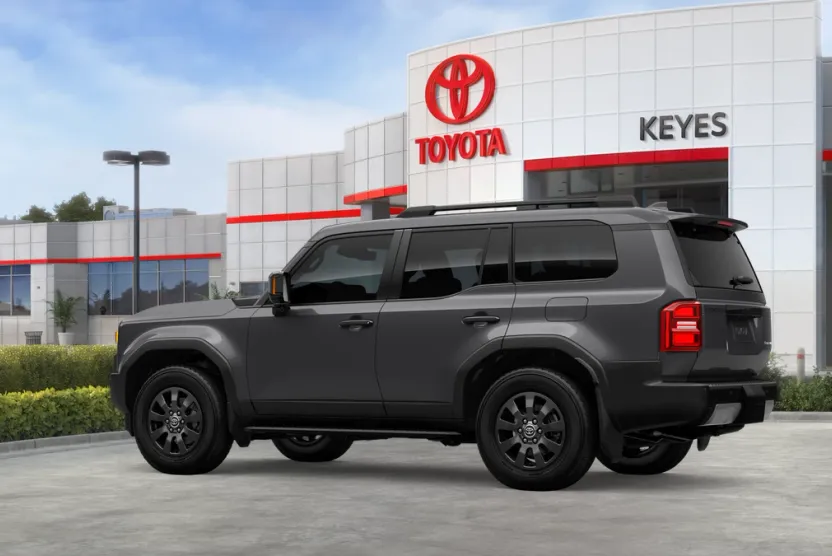 2025 Toyota Land Cruiser photo 1