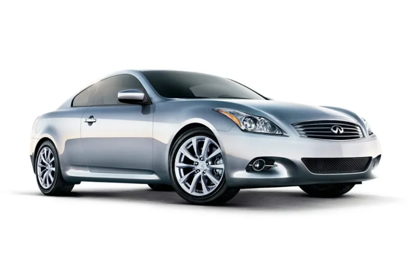 2012 Infiniti G37 Journey photo 1