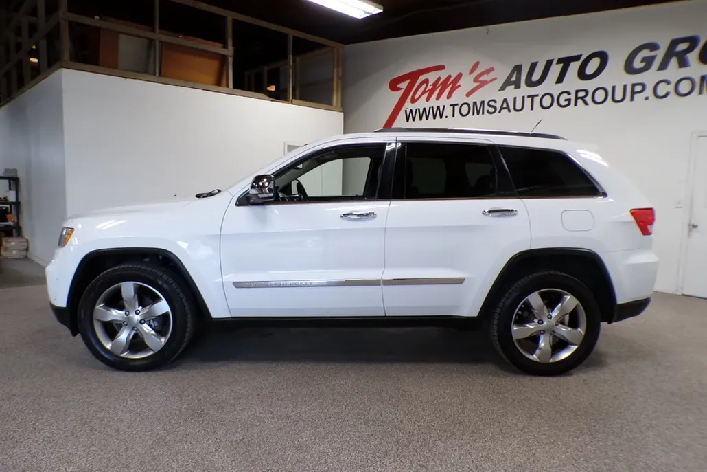 2013 Jeep Grand Cherokee Limited photo 1