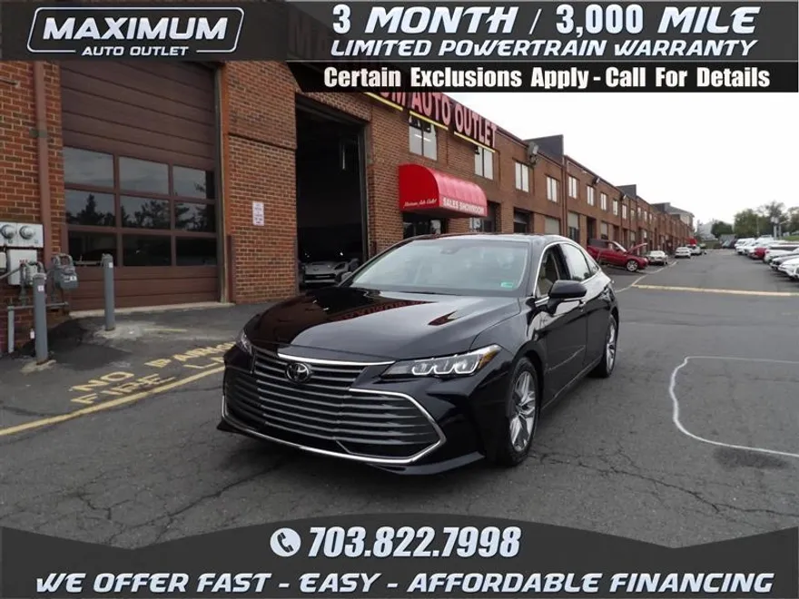 2022 Toyota Avalon XLE photo 1