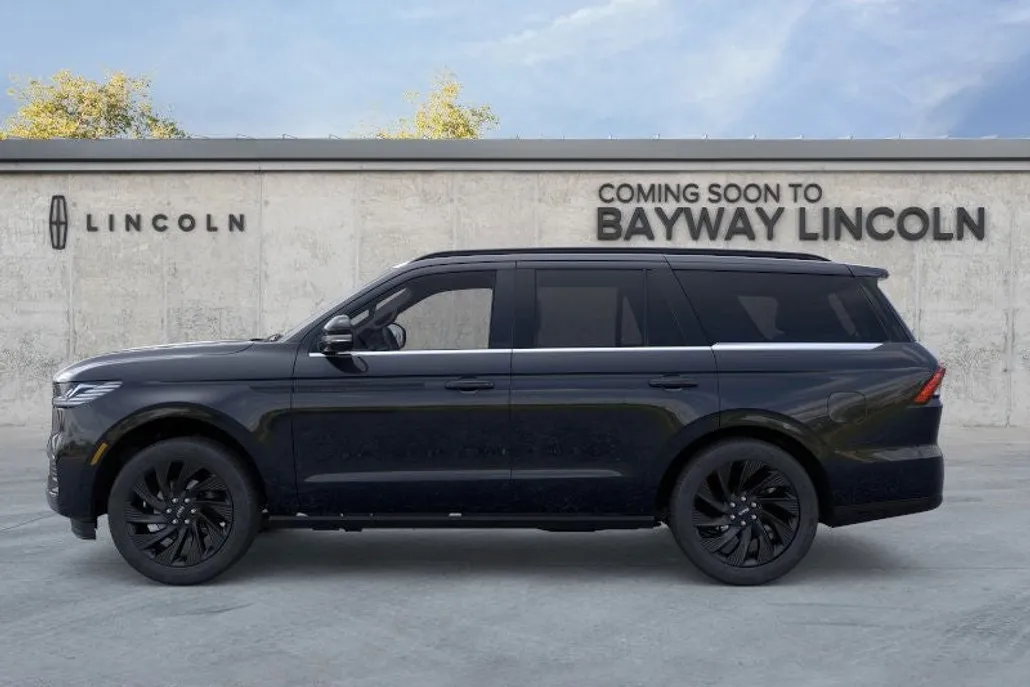 2025 Lincoln Navigator Reserve photo 1
