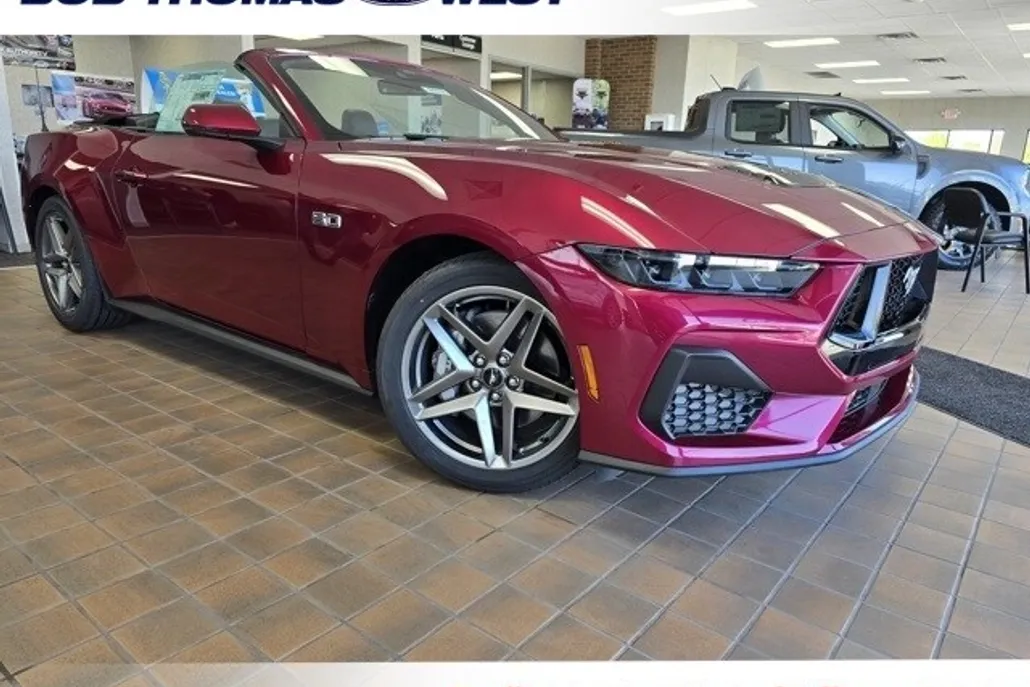 2025 Ford Mustang GT Premium Convertible photo 1