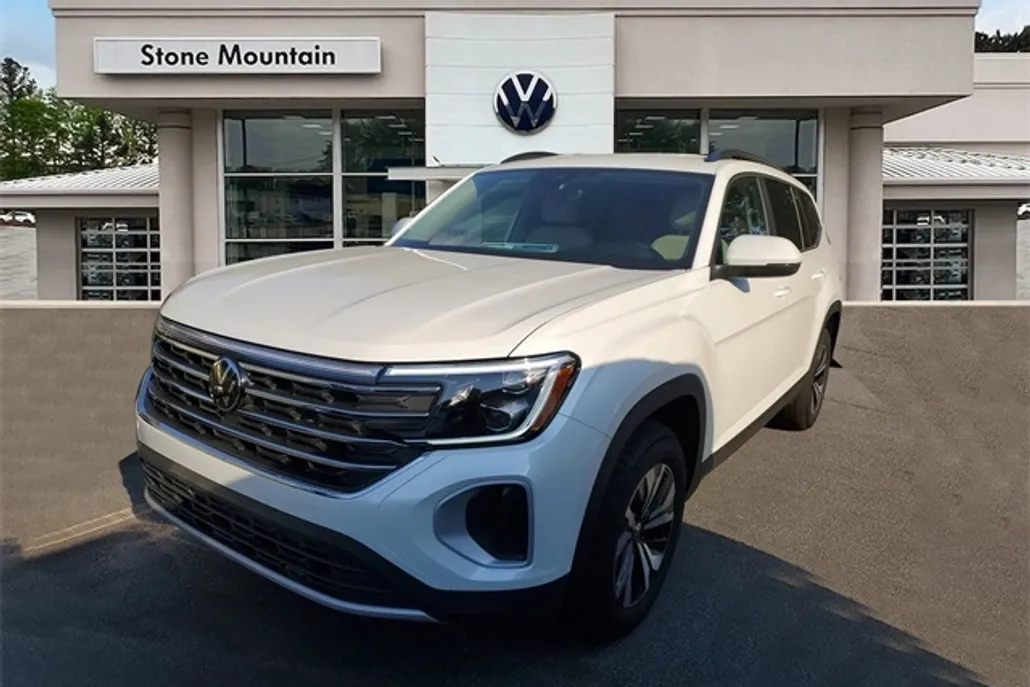 2026 Volkswagen Atlas SE photo 1
