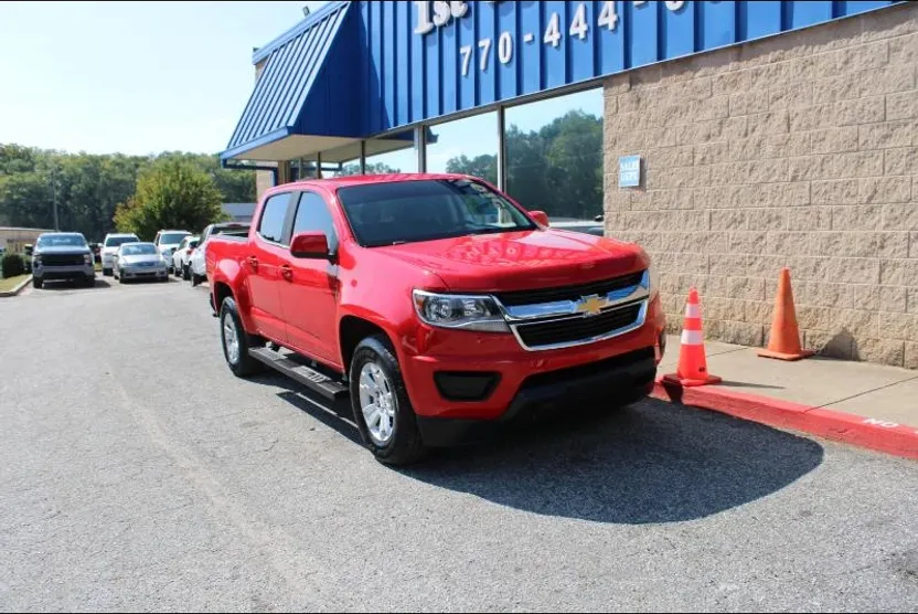 2018 Chevrolet Colorado LT photo 1