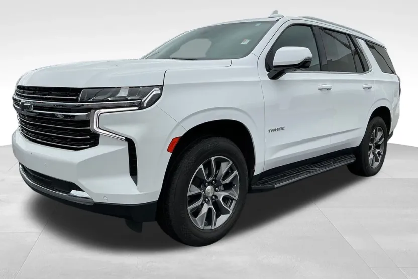 2022 Chevrolet Tahoe LT photo 1