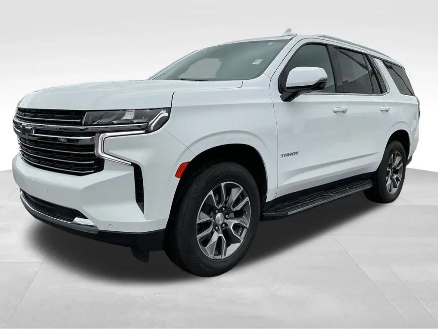 2022 Chevrolet Tahoe LT photo 1