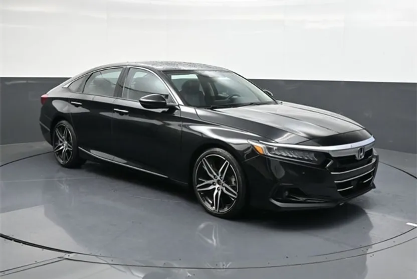 2021 Honda Accord Touring 2.0T photo 1