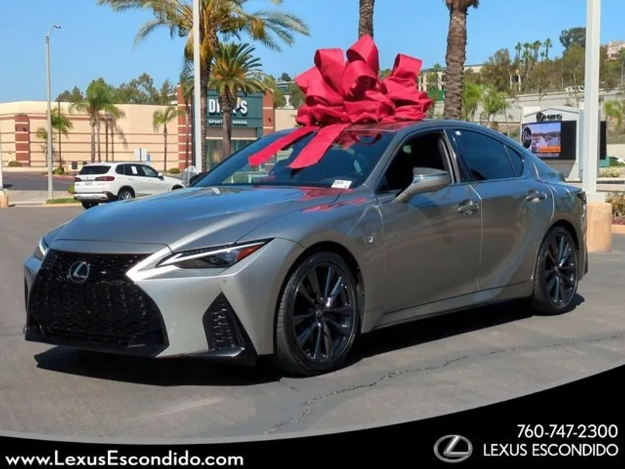 2023 Lexus IS F SPORT photo 1