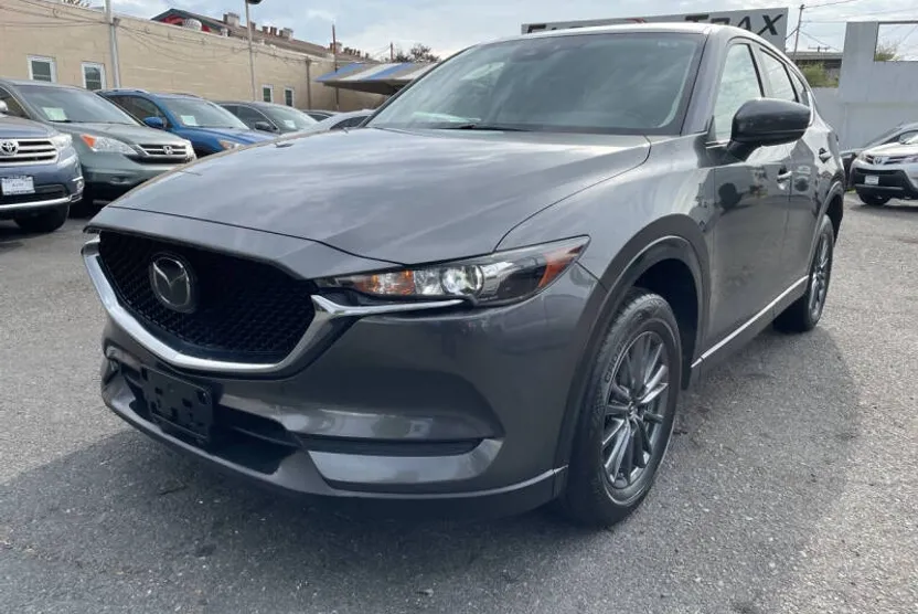 2020 Mazda CX-5 Touring photo 1
