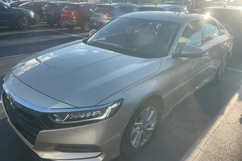 2020 Honda Accord LX photo 1