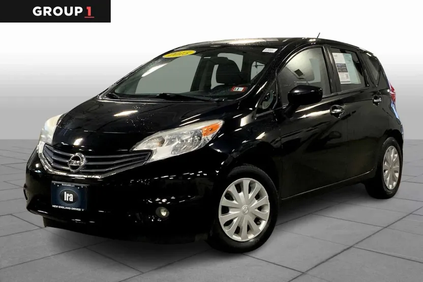 2015 Nissan Versa Note SV 1.6 photo 1
