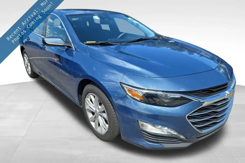 2024 Chevrolet Malibu 1LT photo 1