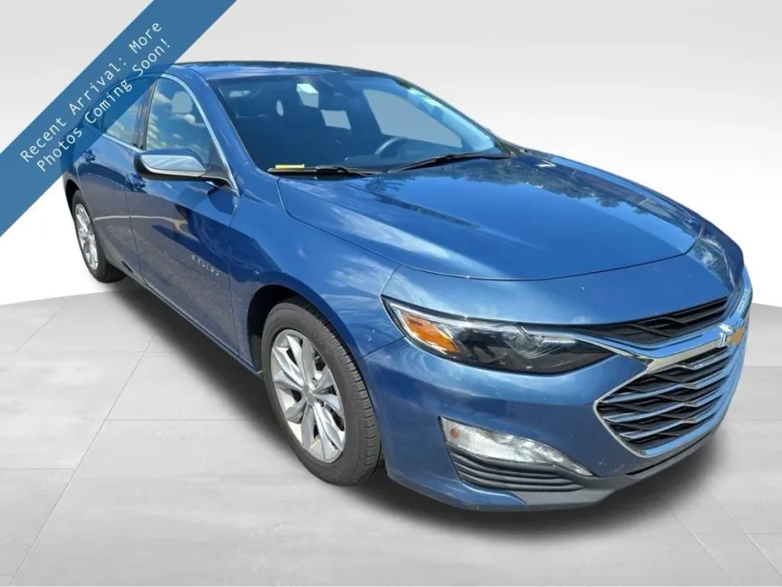 2024 Chevrolet Malibu 1LT photo 1
