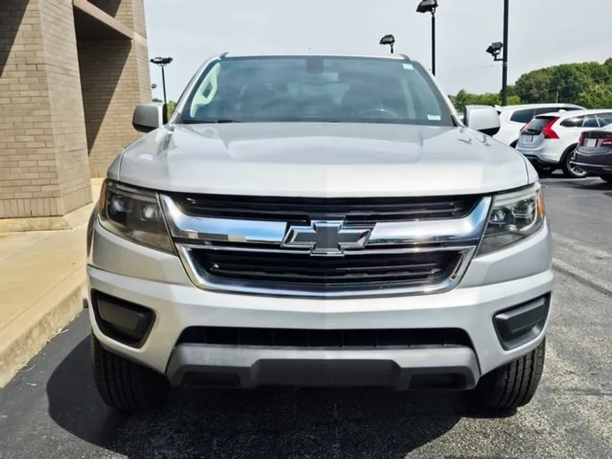 2019 Chevrolet Colorado LT photo 1