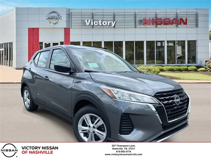 2025 Nissan Kicks Play S photo 1
