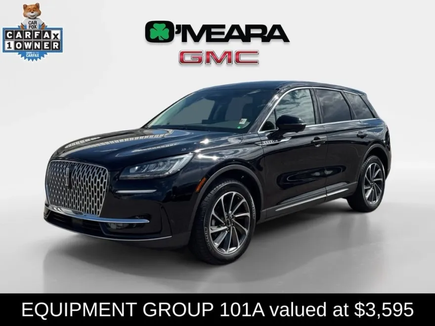 2023 Lincoln Corsair Standard photo 1