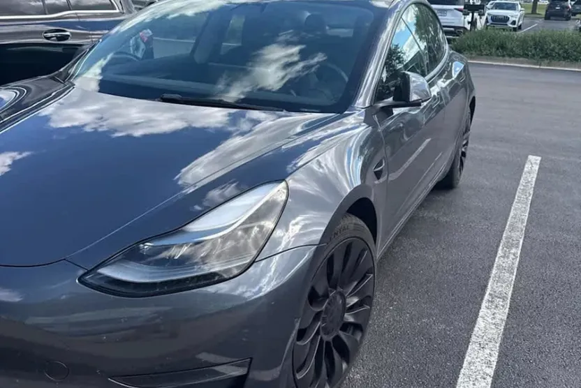 2022 Tesla Model 3 Performance photo 1