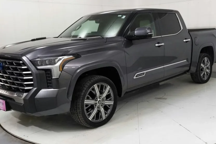 2023 Toyota Tundra CapStone photo 1