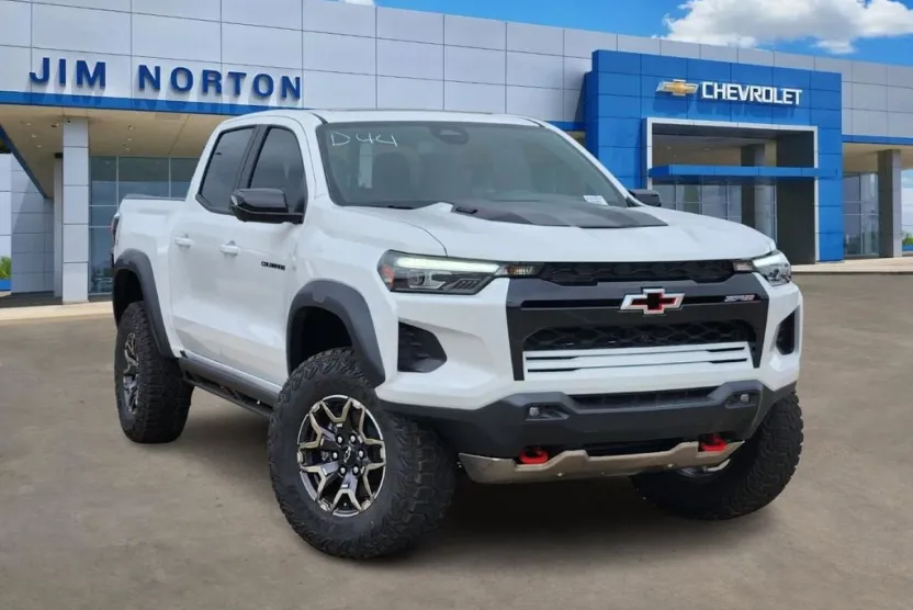 2026 Chevrolet Colorado ZR2 photo 1